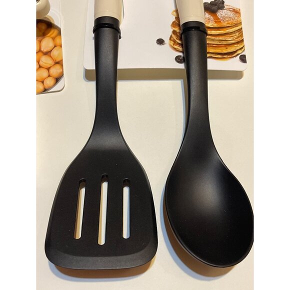 Kitchenaid Multifunction Can Opener Turner & Spoon KE199OHACA - Picture 5 of 5